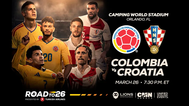 Cầu thủ Colombia và Croatia tranh chấp trên sân cỏ Cầu thủ Colombia và Croatia tranh chấp trên sân cỏ